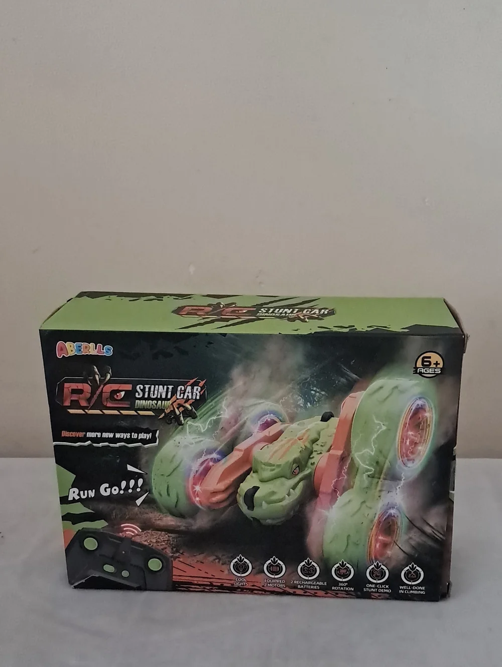 RC Stunt Car Toy - Green